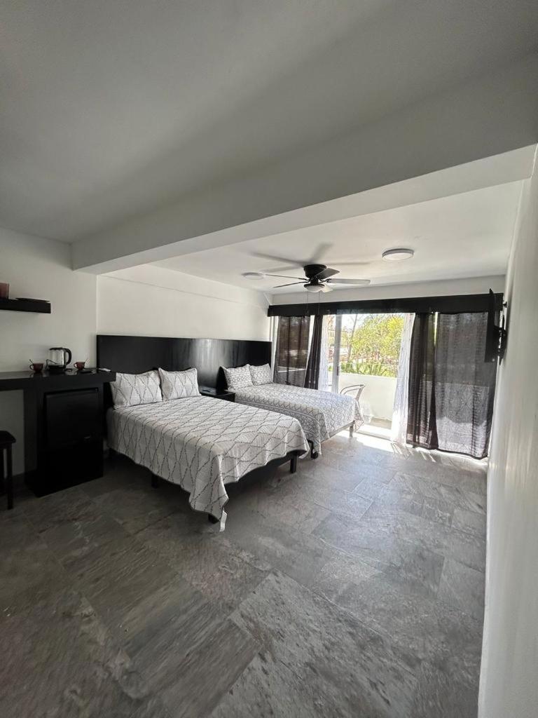 Hotel And Suites Cananea Ngoại thất bức ảnh