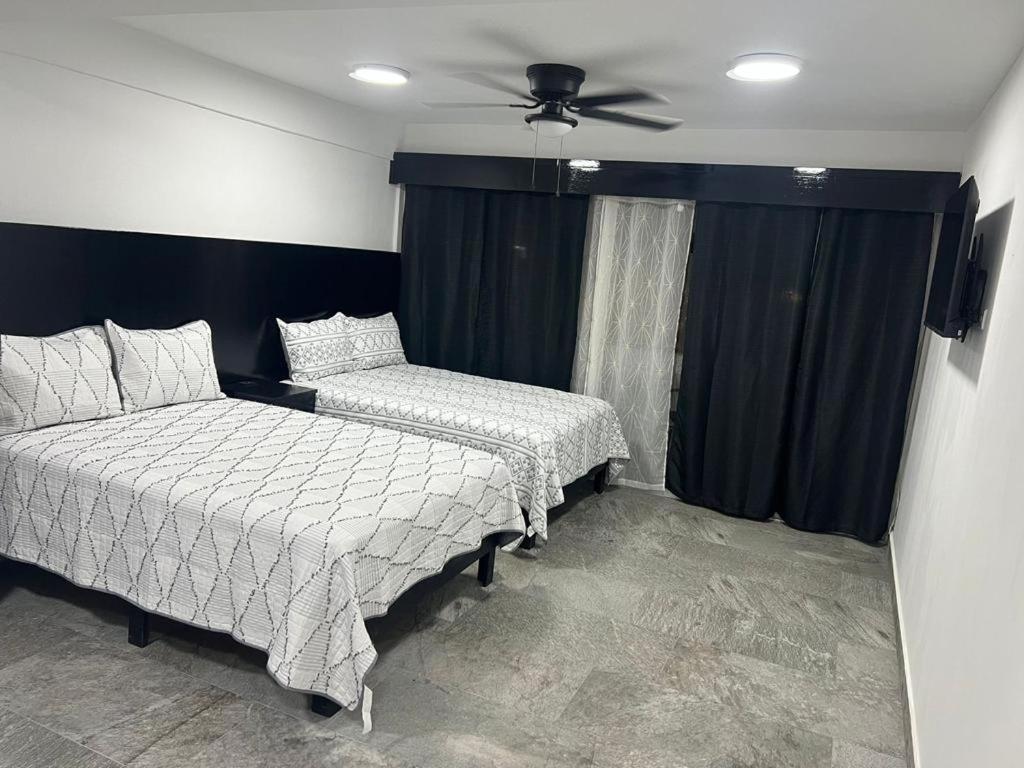 Hotel And Suites Cananea Ngoại thất bức ảnh
