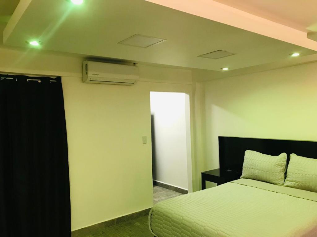 Hotel And Suites Cananea Ngoại thất bức ảnh