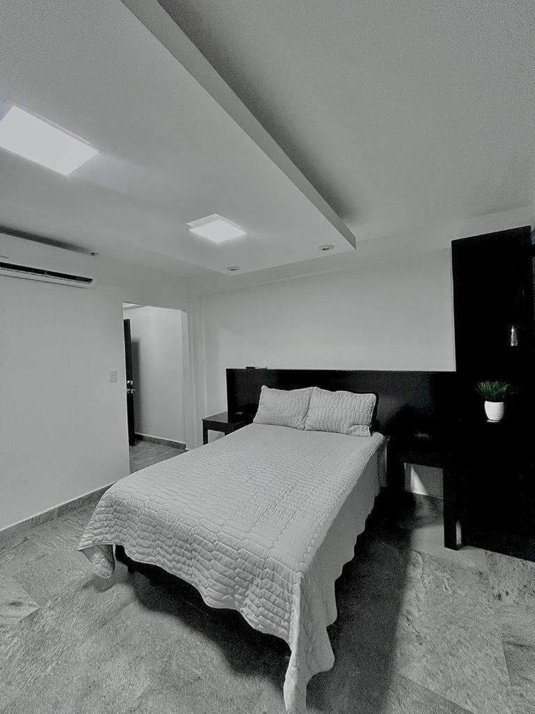 Hotel And Suites Cananea Ngoại thất bức ảnh