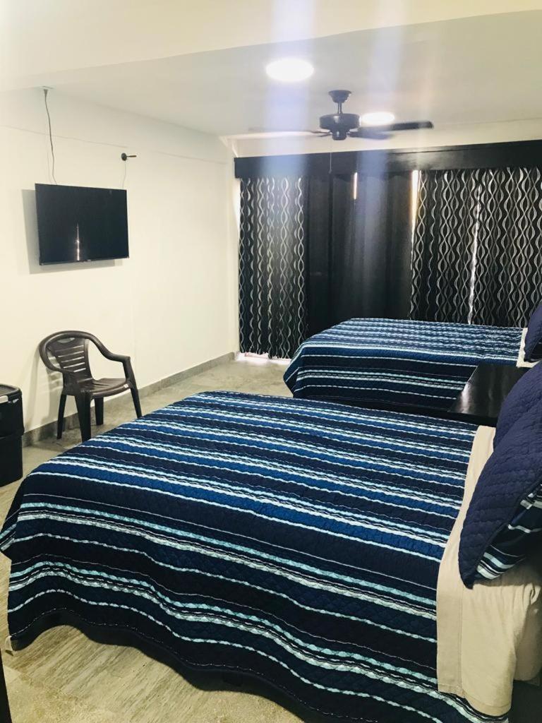 Hotel And Suites Cananea Ngoại thất bức ảnh